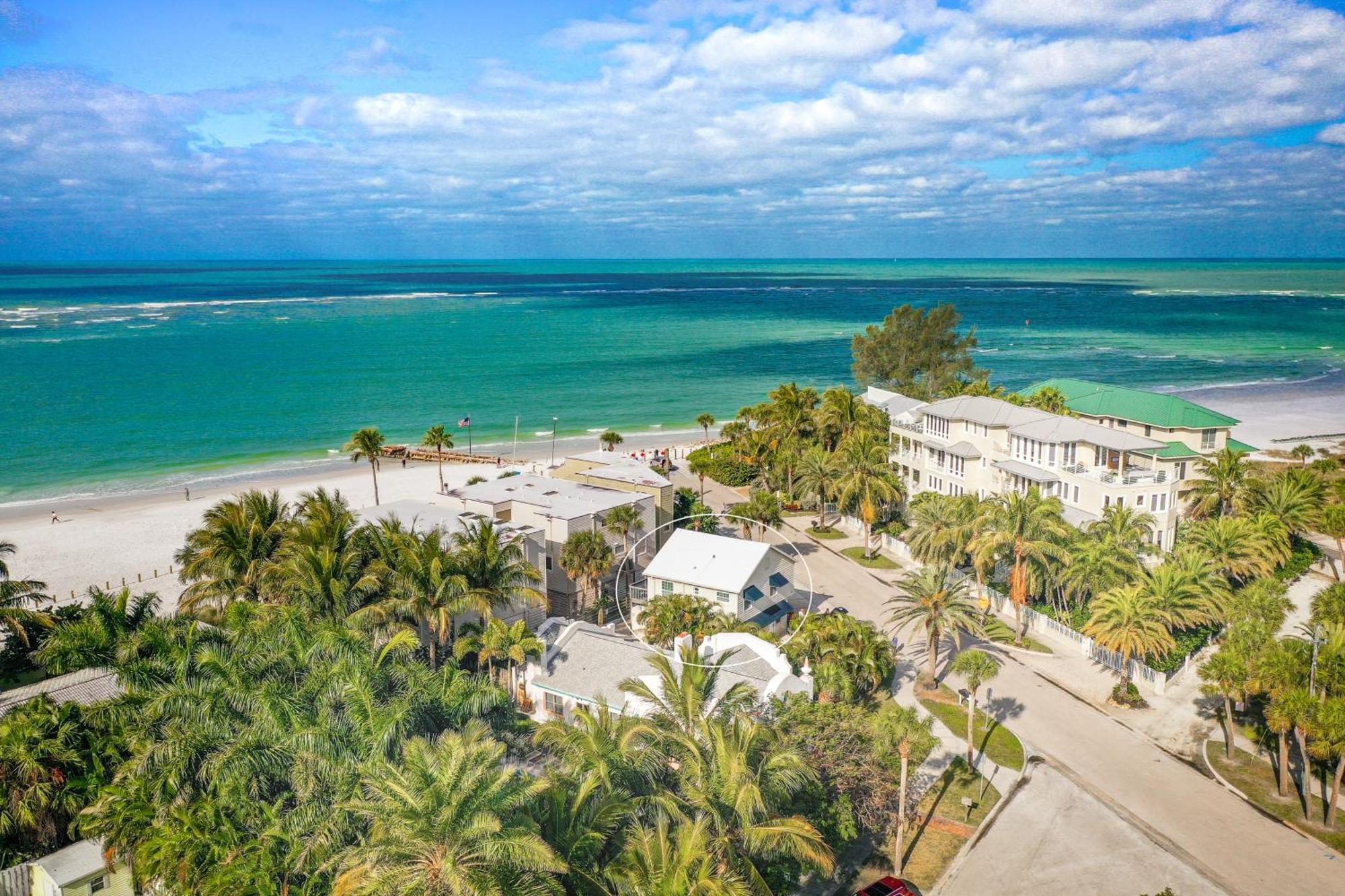 Parrot Beach Cottages เซียสตาคีย์ ห้อง รูปภาพ